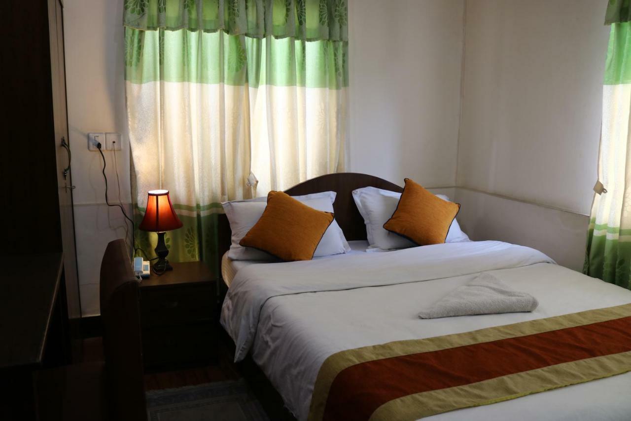 Kathmandu Peace Guesthouse Exterior photo